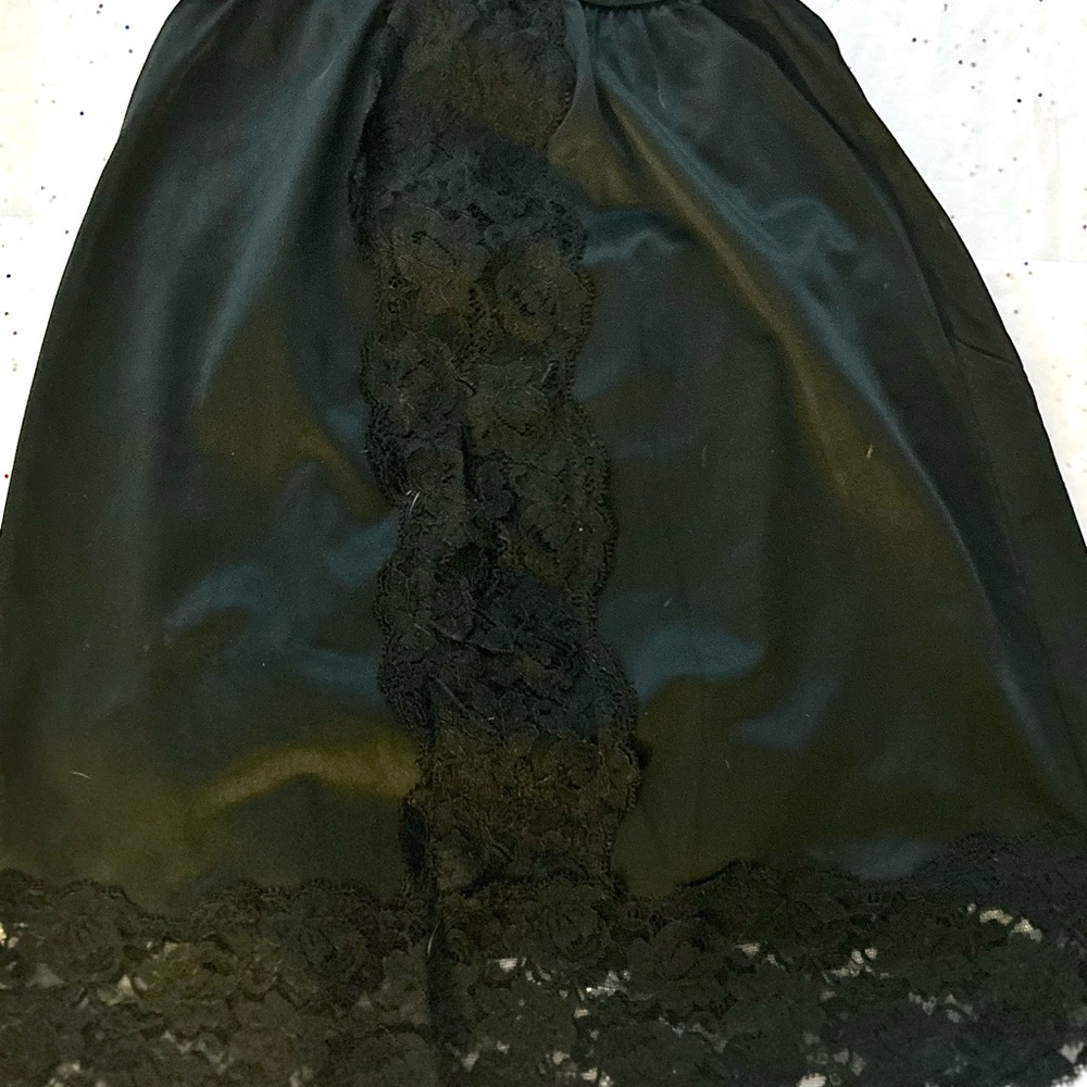 Greenco Maid Half Slip Black With Vertical Lace Medium